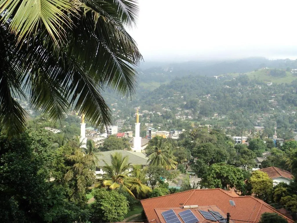 Tamarind Tree Inn Kandy